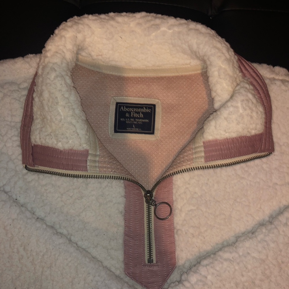 Abercrombie and Fitch Fleece Pullover - Picture 4 of 5